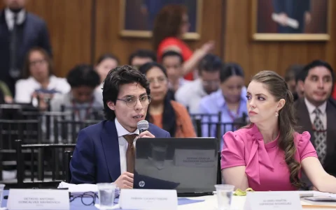 El periodista Álvaro Espinoza participó de la sustanciación de la solicitud de enjuiciamiento político en contra de Inés Manzano, exministra de Ambiente y Energía.