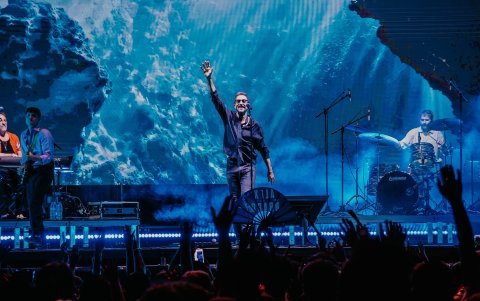 El artista inició la gira con shows en Europa para luego aterrizar en América Latina.