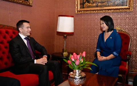 El presidente de Ecuador, Daniel Noboa, recientemente asistió a la posesión de Keiko Fujimori como nueva presidenta del Perú.