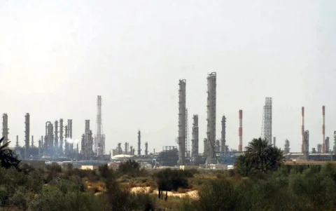Una planta de procesamiento de petróleo en la rica región petrolera de Jubail, en el este de Arabia Saudí.