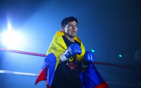 Óscar Bohórquez, representante ecuatoriano de kickboxing y muay thai, durante una competencia internacional.