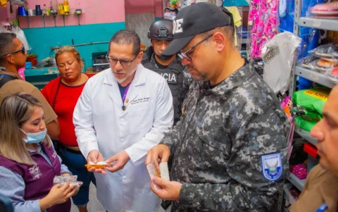 El ministro Reimberg sostiene que apoyará en la detención de personas que estén vinculadas al crimen organizado en la salud pública.