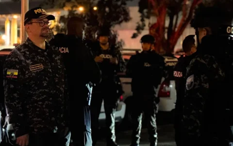 Reimberg activa inteligencia en Quito ante supuestos intentos de alterar la seguridad.