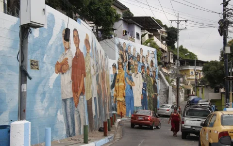 La intervención de muros y fachadas con arte urbano aporta a la recuperación del espacio público y la identidad barrial. La ciudadanía pide llenar de murales y color los barrios.