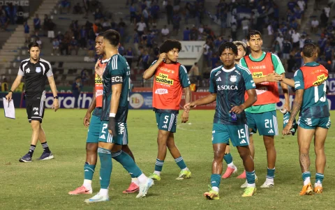 Emelec dividió puntos contra Guayaquil City (0-0) en el estadio Christian Benítez.