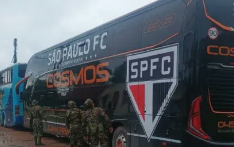 El bus tenía el logo de Sao Paulo.