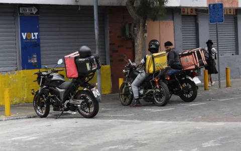 Trabajo. En Quito, solo en empresas grandes, se estima que hay 8.000 deliverys.