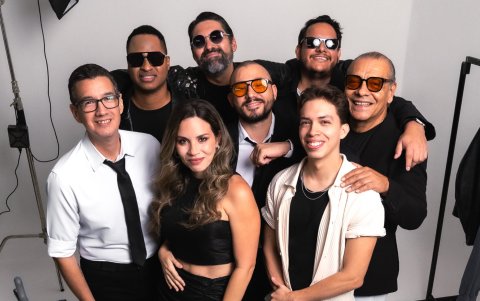La Banda comenzó oficialmente sus presentaciones en enero de este año.