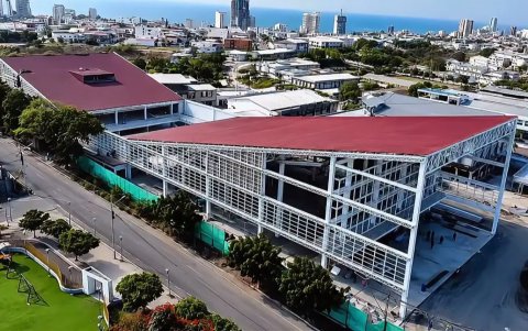 Vista panorámica del Centro de Convenciones del Pacífico que se levanta en las instalaciones de la Universidad Laica Eloy Alfaro de Manabí, en Manta
AG.EXTERNOS