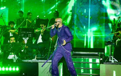 Con el que sueña con el show Yandel Sinfónico. Sabe que vivirá un espectáculo diferente y disfruta cantando cada éxito. Está seguro de que será uno de los momentos más especiales del festival.