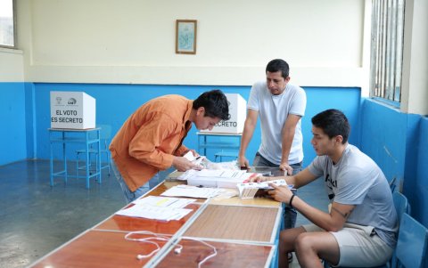 Los miembros de las Juntas Receptoras del Voto recibirán capacitación obligatoria antes de las elecciones de noviembre.