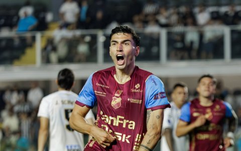 Franco Posse comandará el ataque de Macará ante Santos
