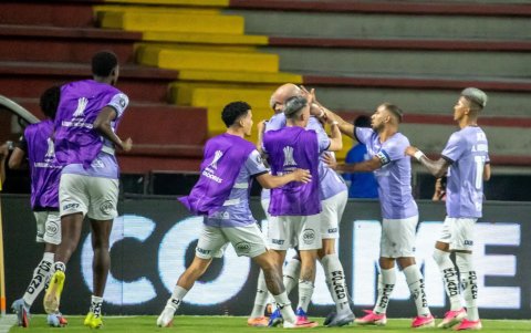 Independiente del Valle venció 1-0 a Deportes Tolima en la ida de los octavos de final de Libertadores.