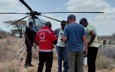 La Cruz Roja de Kenia realizó las labores de rescate en dos días por el difícil acceso al lugar del accidente aéreo.