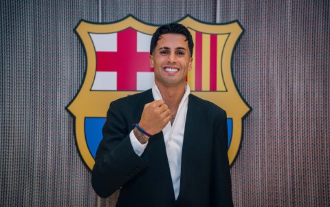 Joao Cancelo firmó contrato con el FC Barcelona hasta la temporada 2029.