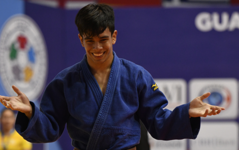 Emiliano García se mete entre los siete mejores.