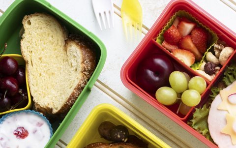 Una manera de implementar variedad, es incorprar sabores conocidos con novedades que queremos incoprorar en la dieta.