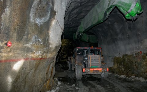 Operaciones en el túnel K'isa, en Fruta del Norte.
