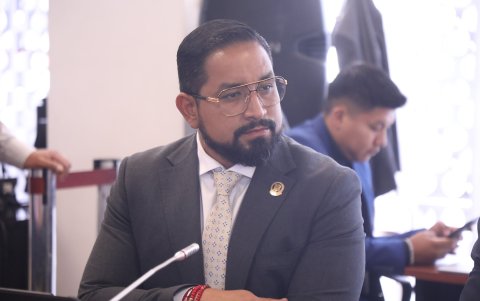 Sergio Peña, aliado de ADN en la Asamblea, acusa de incumplimiento de funciones a David Rosero.