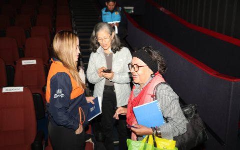 Al encuentro 'Líderes que transforman' llegó personal de gestión de riesgos. Los vecinos plantearon sus inquietudes.