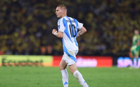 Franco Mastantuono aparece como uno de los opcionados a heredar el dorsal '10' de Messi.