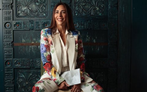 Karina atraviesa una etapa creativa en la que distintos lenguajes dialogan entre sí y revelan nuevas facetas de su trabajo.
