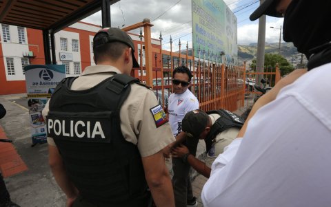 La Policía y Fuerzas Armadas intensificaron los controles en distintos sectores de Quito como parte del Plan de Protección durante su primer mes.