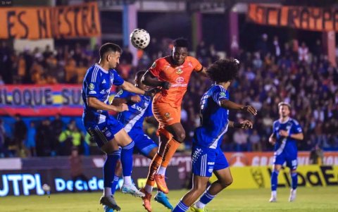Con el empate en Loja, Emelec no sale de la zona del descenso de la tabla de LigaPro.