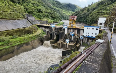 Delsitanisagua tiene una potencia nominal de 180 megavatios (MW), según la información técnica publicada por Celec.