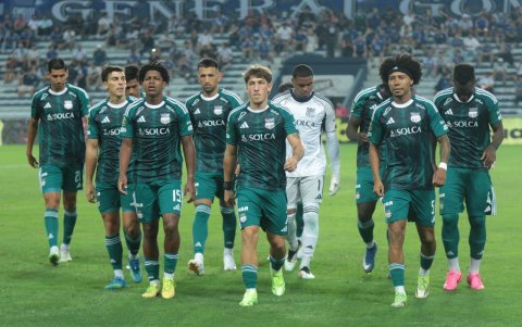 Emelec se mantiene en zona de clasificación la hexagonal del descenso.