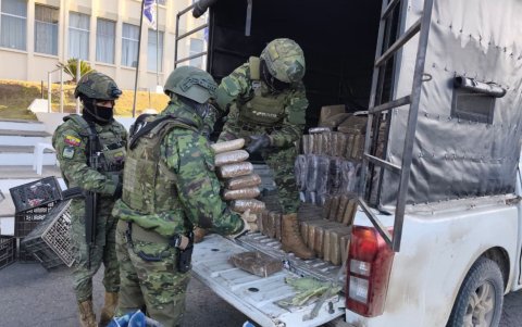 La droga habría ingresado desde Colombia por la frontera de Carchi.
