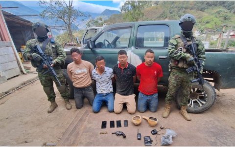 Los capturados serían investigados por extorsión, secuestro y sicariato en Urcuquí.