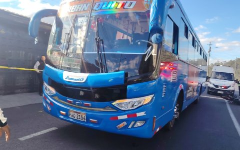 El siniestro ocurrió en la avenida Simón Bolívar, en La Forestal, e involucró a un bus y una motocicleta particular.