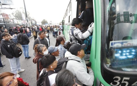El transporte público de Quito deberá mejorar su servicio para acceder a la compensación económica municipal.