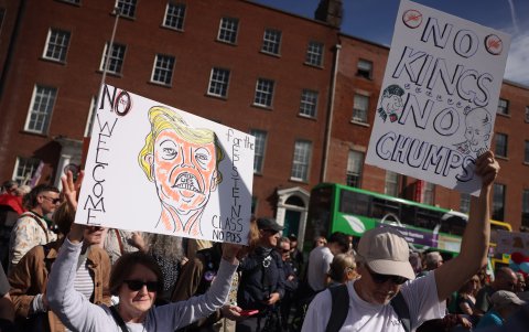 Protestas anti-Trump en Dublin, Irlanda.