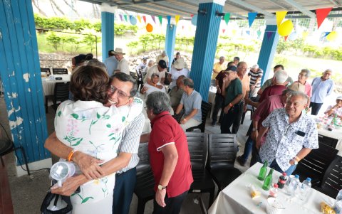 Todos los participaron sellaron su asistencia.