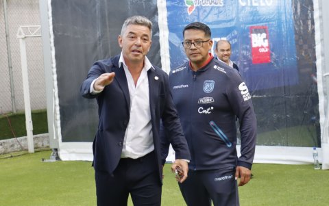 El entrenador argentino Marcelo Gallardo (i) fue oficializado como seleccionador de la Tri, con un vínculo hasta 2030.