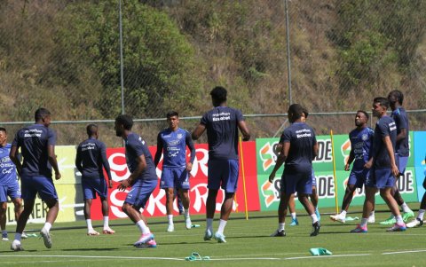 Los tricolores empezarán los entrenamientos desde el lunes en Seúl.