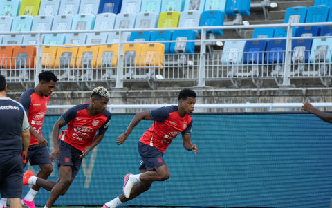 La Selección de Ecuador en Suwon, Corea del Sur, previo al debut ante el combinado local.