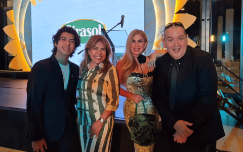 El evento tuvo la presencia de varias figuras como Mariela Viteri.
