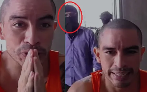 Un sujeto con el rostro cubierto con un pasamontañas vigiló de cerca la intervención de Daniel Salcedo durante su audiencia virtual.