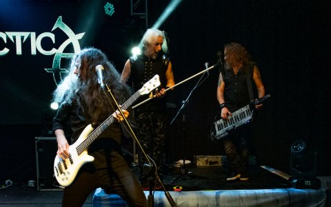 Sonata Arctica hizo un recorrido por distintas etapas de su carrera durante su presentación en Guayaquil.