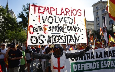 Marcha en apoyo de la defensa de Ceuta.