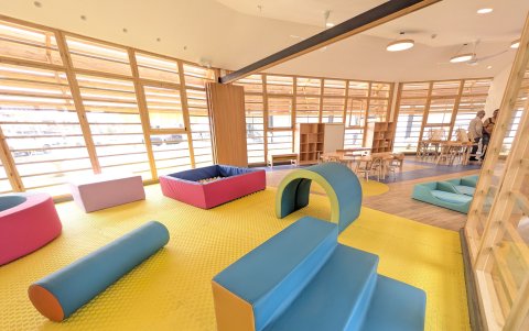 Quitopía reúne espacios para aprender, crear y compartir, con laboratorios tecnológicos, áreas culturales, deportivas y servicios comunitarios para todas las edades.
