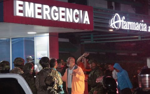 El alcalde Aquiles Álvarez fue operado la noche del 2 de octubre de 2026, en Guayaquil.