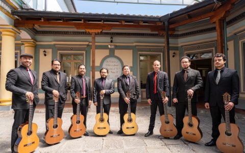 El Ensamble de Guitarras de Quito forma parte de Nuestra Música, programación que reúne distintas vertientes de la creación musical ecuatoriana.