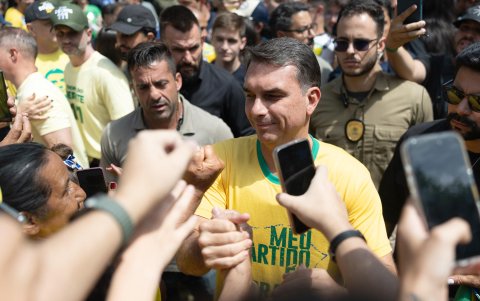 Flávio Bolsonaro es candidato a la Presidencia de Brasil en las elecciones de 2026.