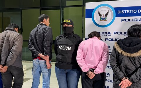 10 sospechosos fueron detenidos en Monjas, Quito, por presunta extorsión y robo.