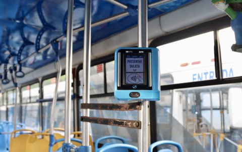 La tarjeta La Guayaca será el medio de pago que utilizarán los pasajeros cuando el sistema electrónico esté implementado en los buses.
