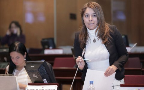 Vanessa Fajardo en la Asamblea Nacional.